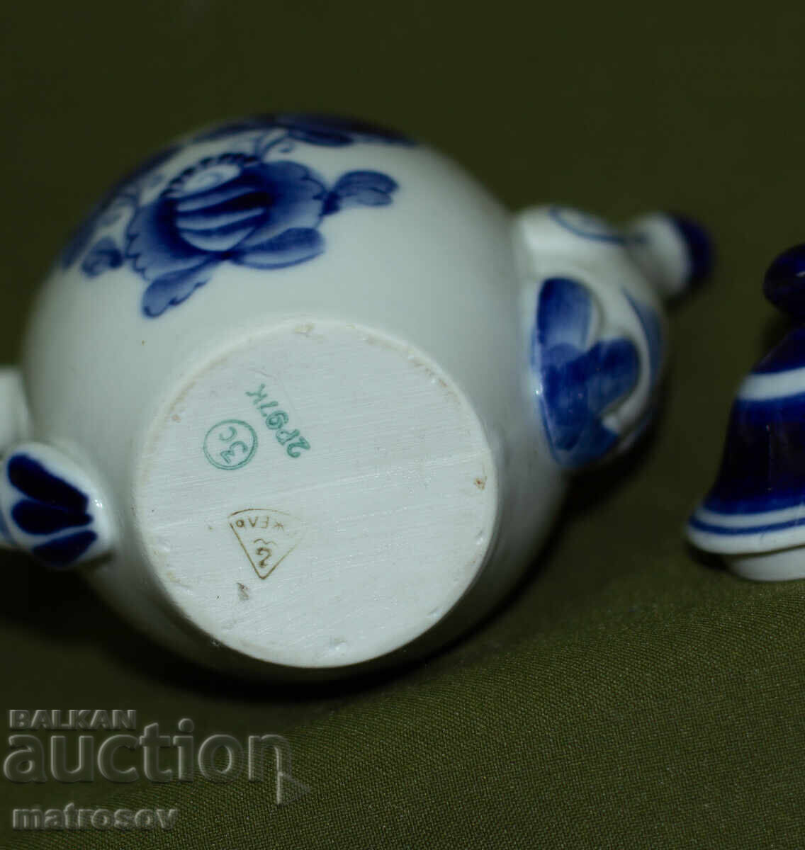 Russian Porcelain Teapot, Gzhel - 7