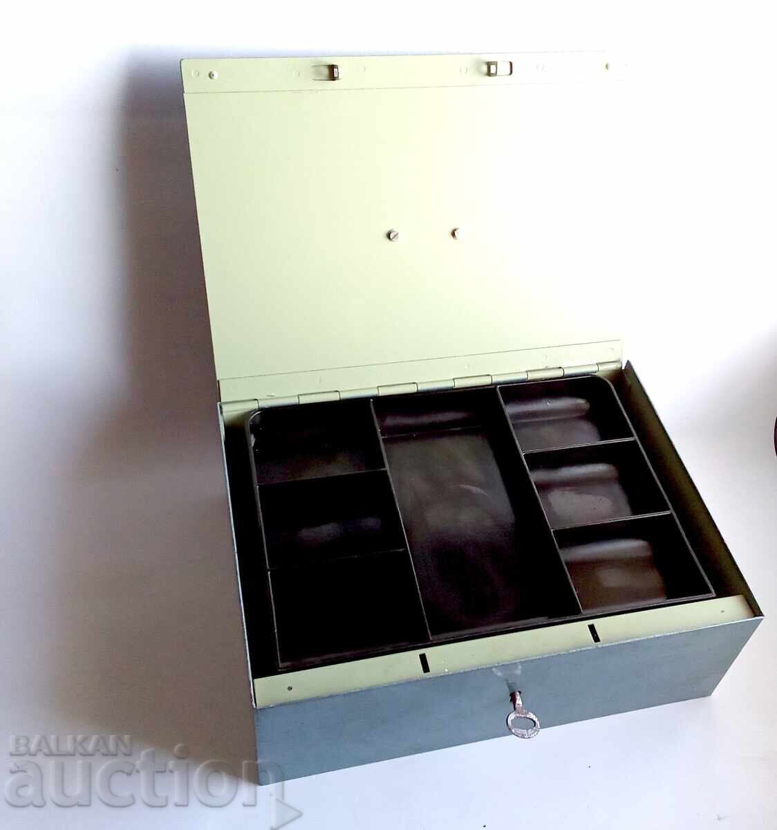 Δημοπρασία Μεγάλο Μεταλλικό χρηματοκιβώτιο - θησαυροφυλάκιο Δημοπρασία Μεγάλο Μεταλλικό χρηματοκιβώτιο - θησαυροφυλάκιο