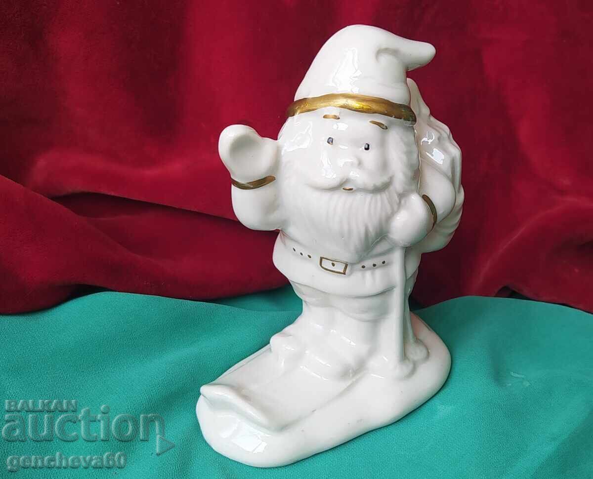 Χριστουγεννιάτικη πορσελάνινη φιγούρα Σκιέρ - 7