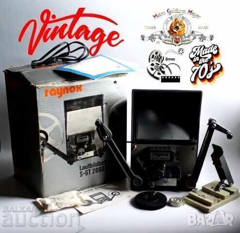 Proiector Super 8 Raynox S-GT 2000 pentru vizionare filme, anii '60-'70