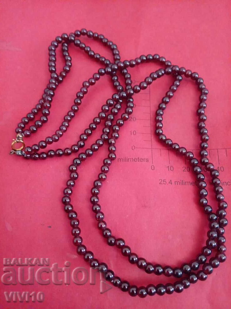 Antique garnet necklace