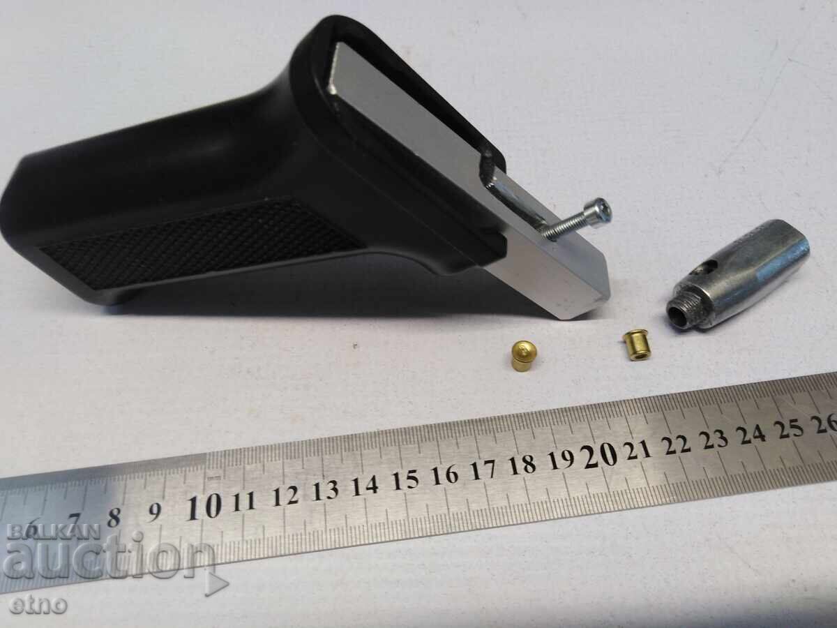 Delivery of Firecracker, Dog Chaser with Hunting Caps, Wasp, Rocket