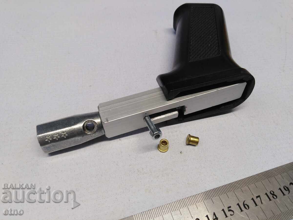 Firecracker, Dog Chaser with Hunting Caps, Wasp, Rocket - 7