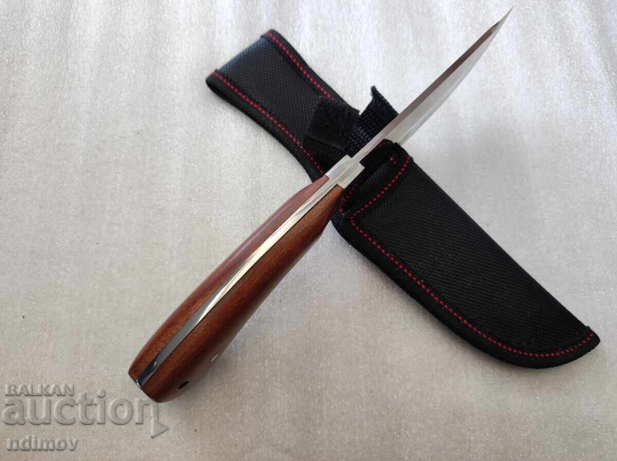 Много здрав ловен нож с цена 35.00 лв. | € 17.90