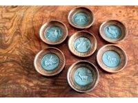 Coasters with hunting motifs
