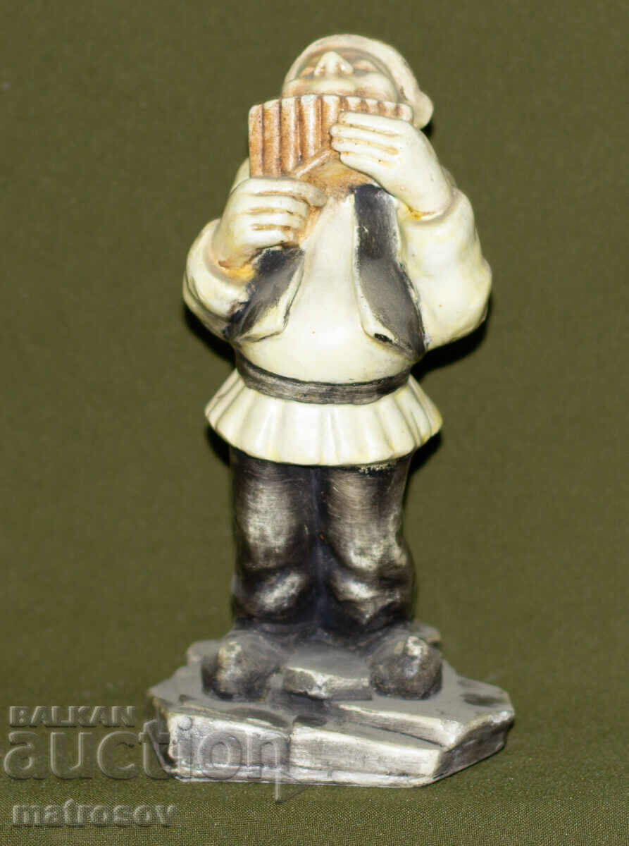 Statuetă ceramică decorativă reprezentând muzician