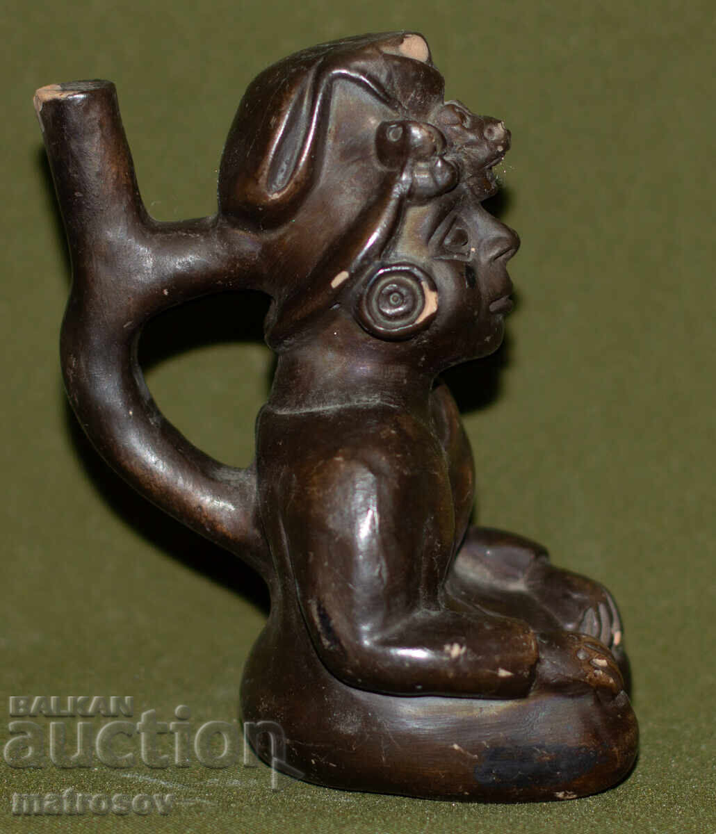 Декоративна ръчно изработена керамична статуетка Декоративна ръчно изработена керамична статуетка