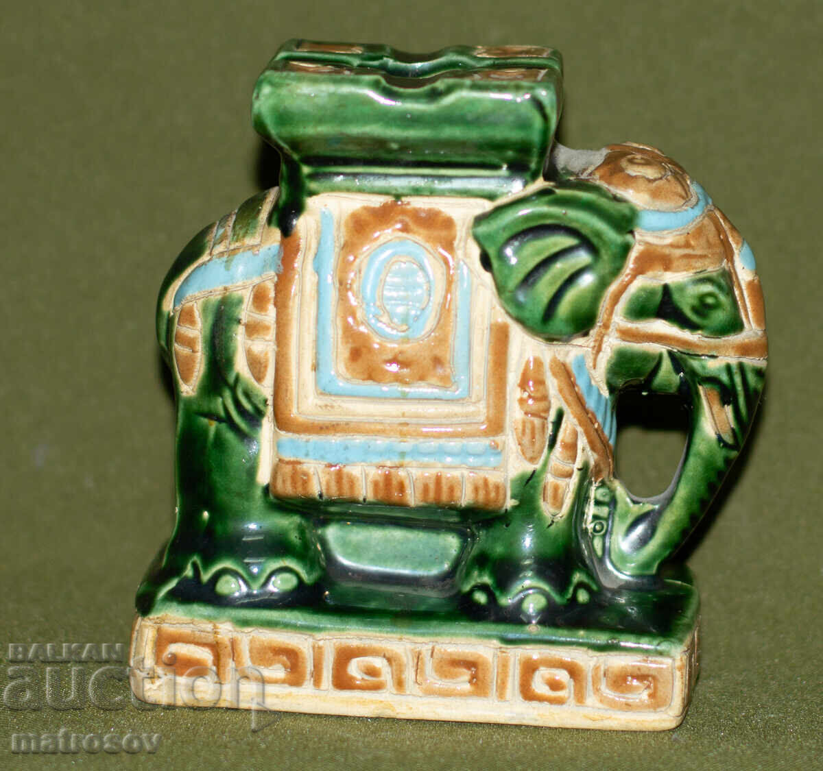 Διακοσμητική κεραμική φιγούρα ελέφαντα