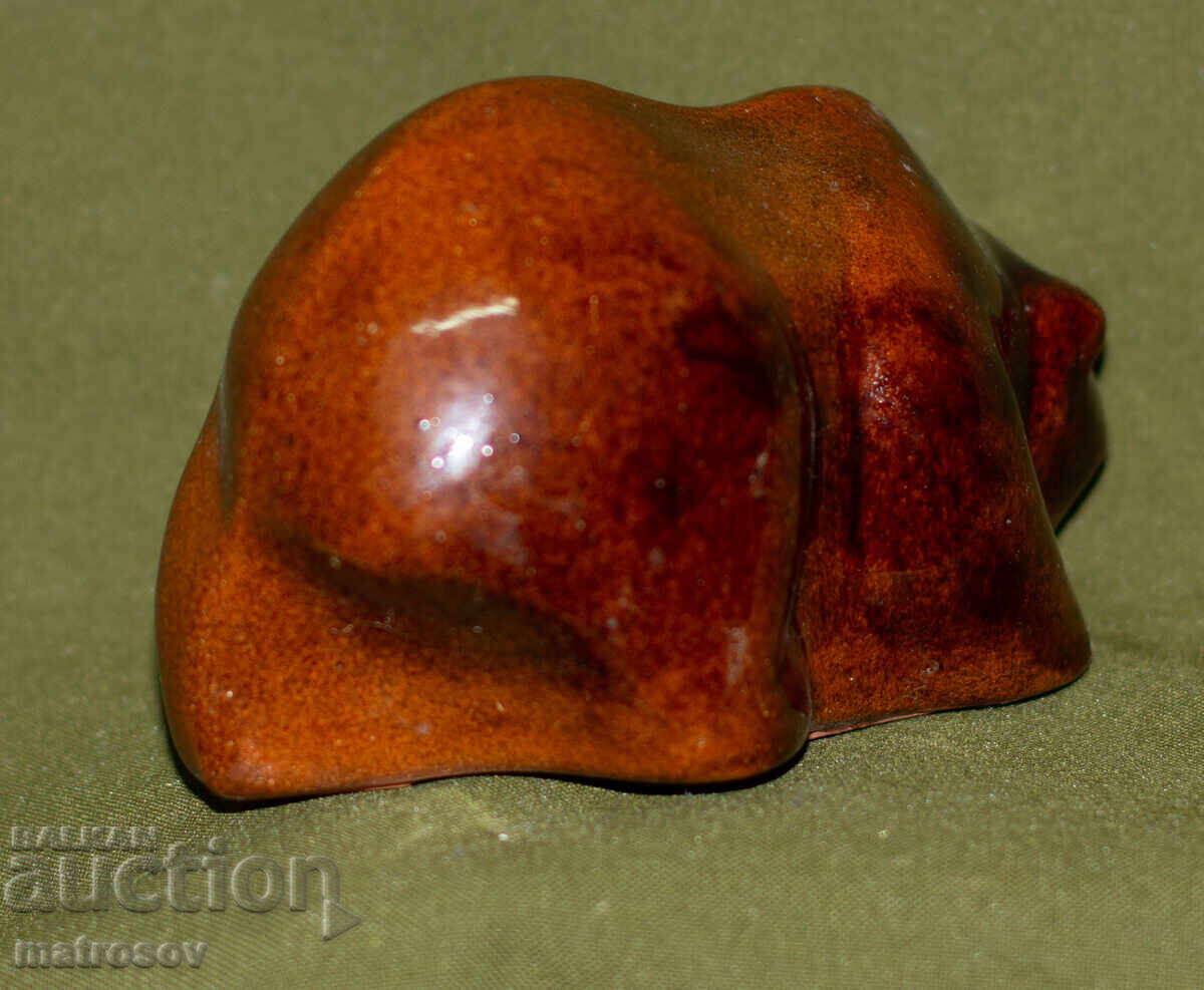 Delivery of Decorative ceramic bear figurine