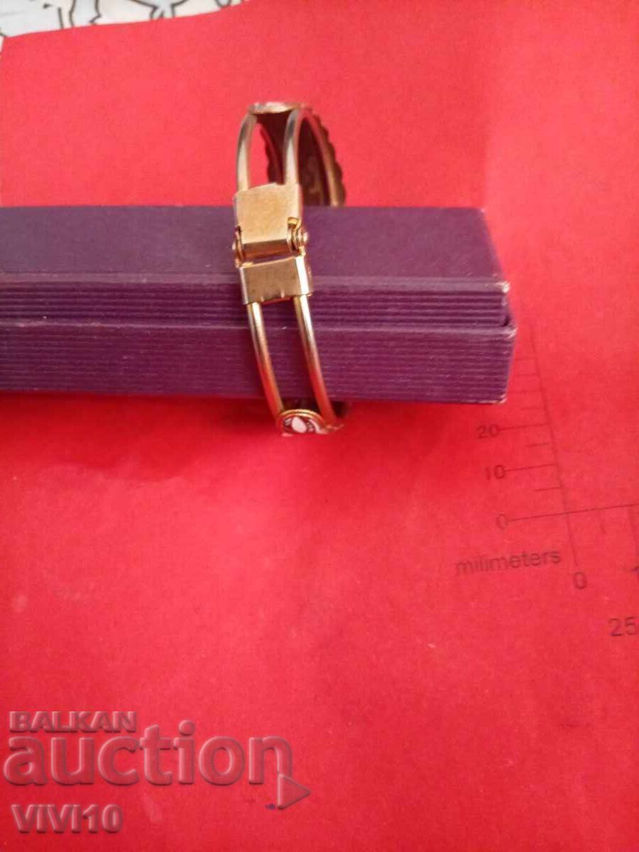 Auction  Antique enameled bracelet