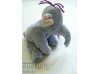 Jucărie veche de pluș