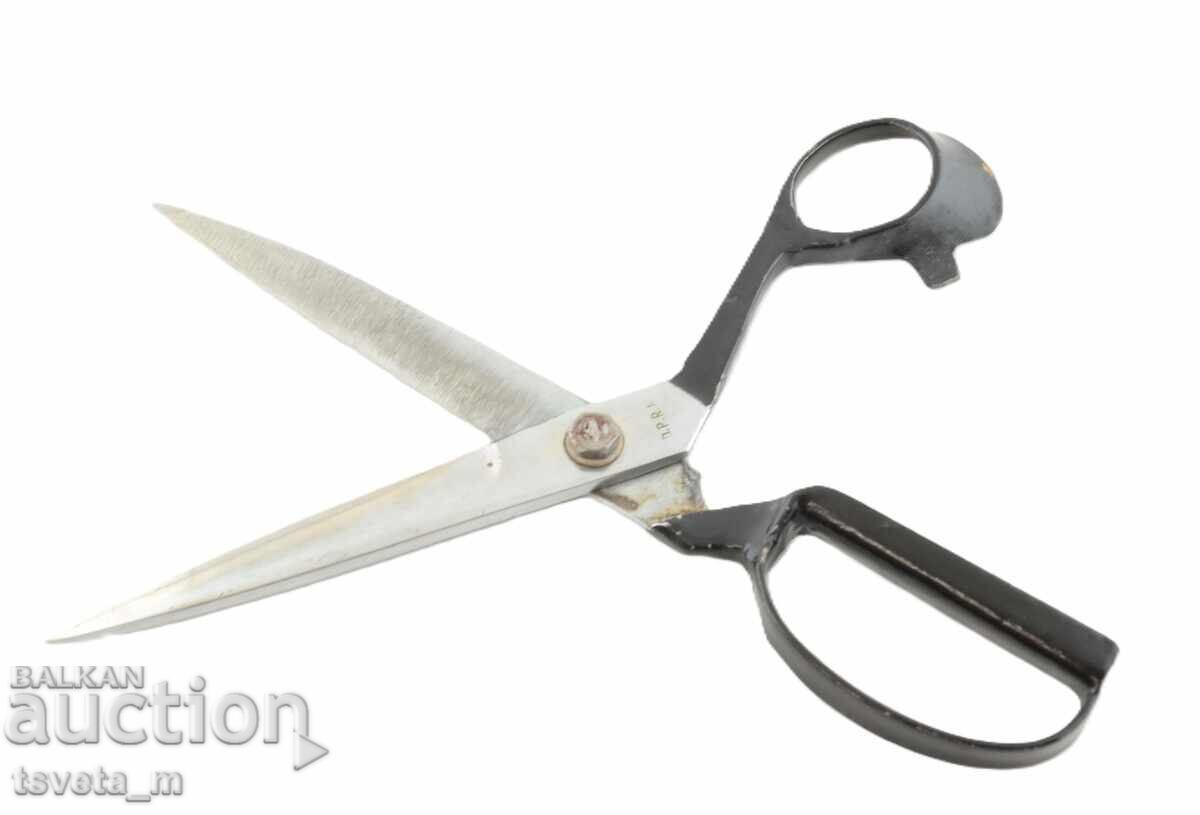 Delivery of Professional Tailor Scissors D.P.R.K. North Korea Delivery of Professional Tailor Scissors D.P.R.K. North Korea