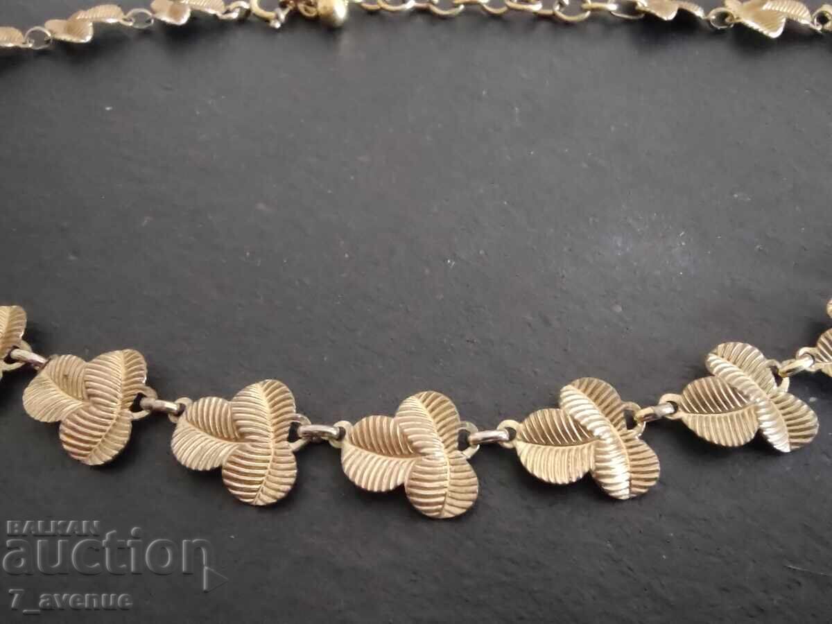 Παράδοση Γερδάνι, φυλλαράκια επιχρυσωμένα, τουλάχιστον 70 ετών 21.08.25 Παράδοση Γερδάνι, φυλλαράκια επιχρυσωμένα, τουλάχιστον 70 ετών 21.08.25