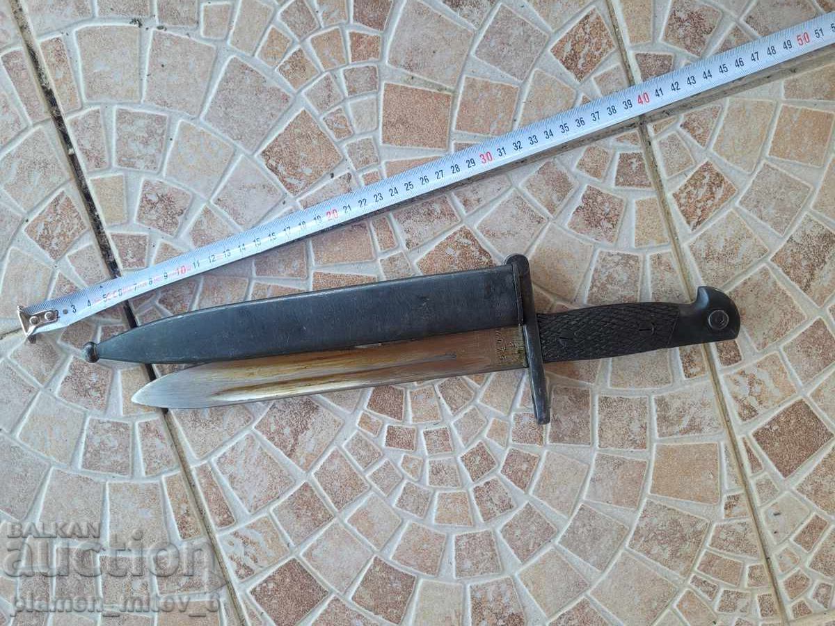 Delivery of Knife, bayonet, Bolo with matching numbers