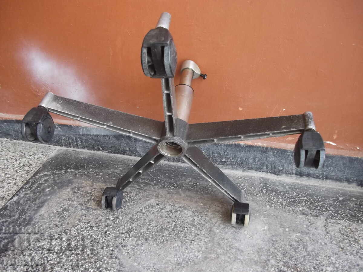 Livrarea Bază metalică în stea cu roți și piston pentru scaun de birou