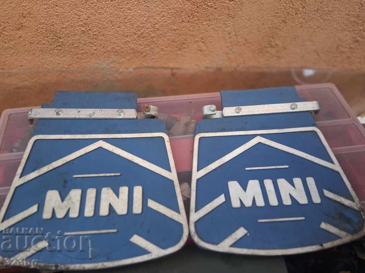 Retro mudguards for Mini Cooper Retro mudguards for Mini Cooper