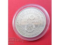 Германия-ГДР-10 марки 1990-100 г. ден на труда-1 май