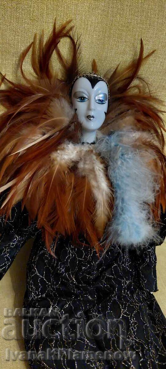 Πορσελάνινη κούκλα για συλλέκτες, άριστη με τιμή 45.00 BGN | € 23.01