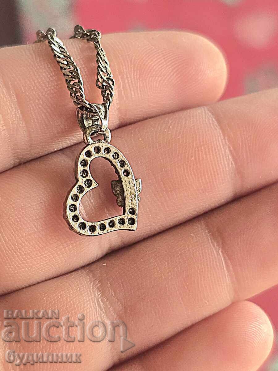 Доставка на Сребърен Масивен синджир с висулка. 50см. Пускам над 100 Аук Доставка на Сребърен Масивен синджир с висулка. 50см. Пускам над 100 Аук