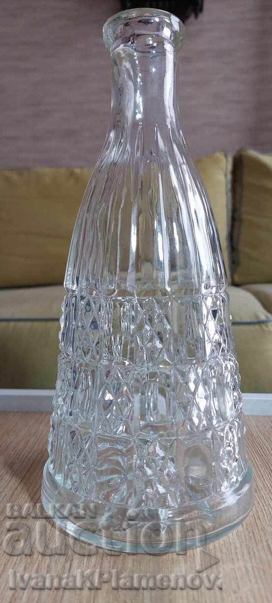 Auction  Glass carafe, height 26cm, for connoisseurs
