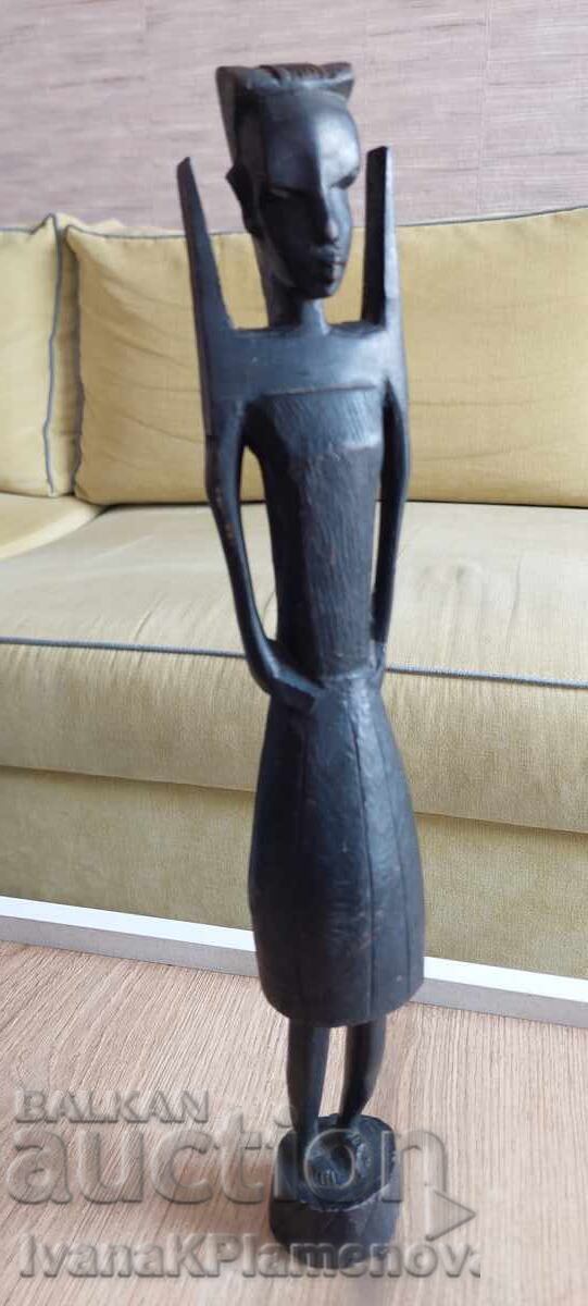 Livrarea Sculptură în lemn masiv pentru cunoscători, înălțime 37cm Livrarea Sculptură în lemn masiv pentru cunoscători, înălțime 37cm