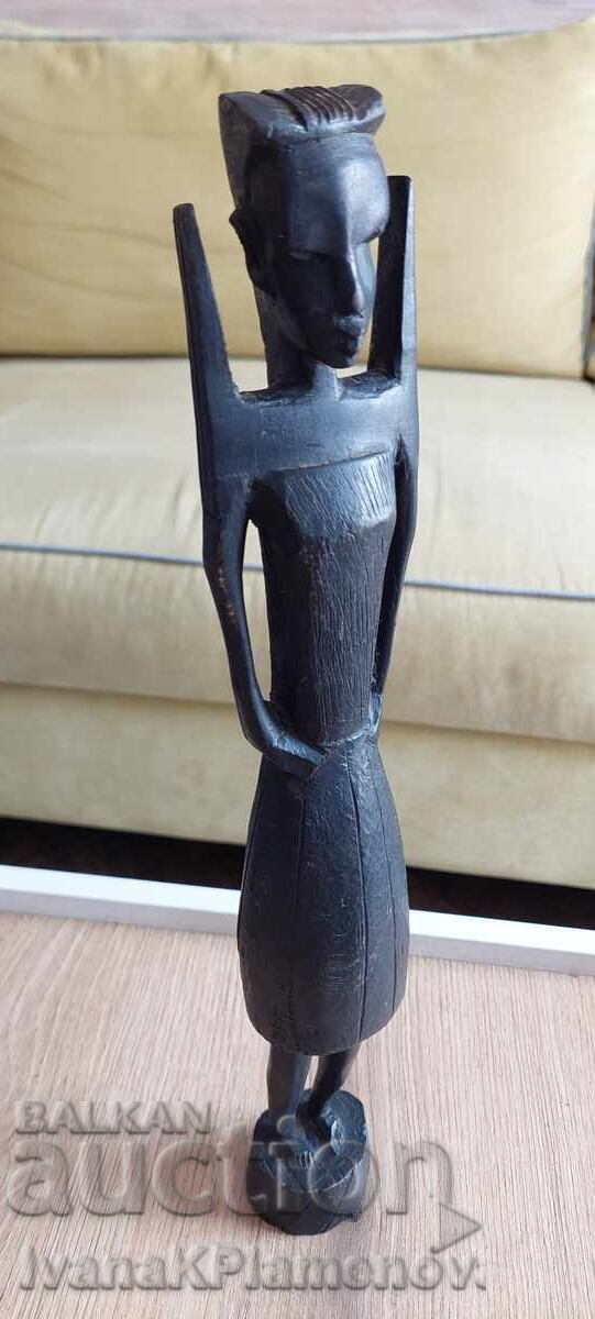 Sculptură în lemn masiv pentru cunoscători, înălțime 37cm - 5 Sculptură în lemn masiv pentru cunoscători, înălțime 37cm - 5