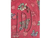 Silver chain with cross. From 39 to 44cm. Listing over 100 Auctions