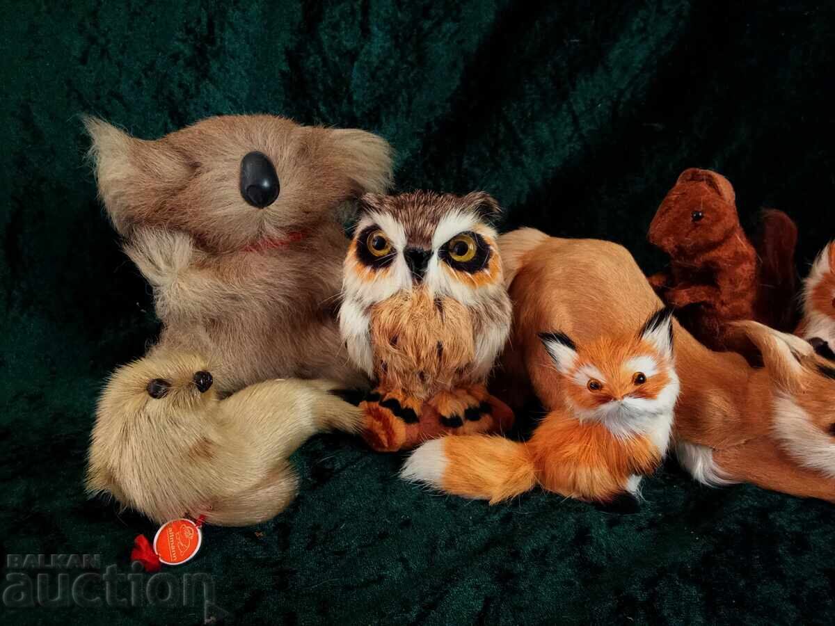 Плюшени играчки - Занаяти с кожа,лисица,тюлен,бухал,катерица с цена 300.00 лв. | € 153.39