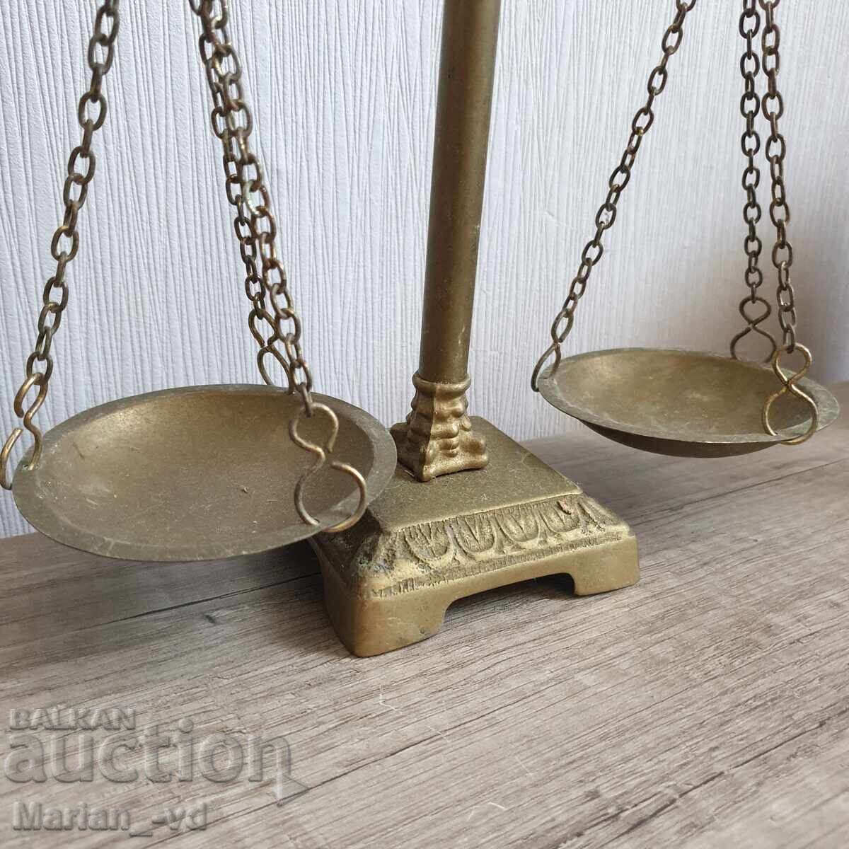 Vintage bronze scale - 6