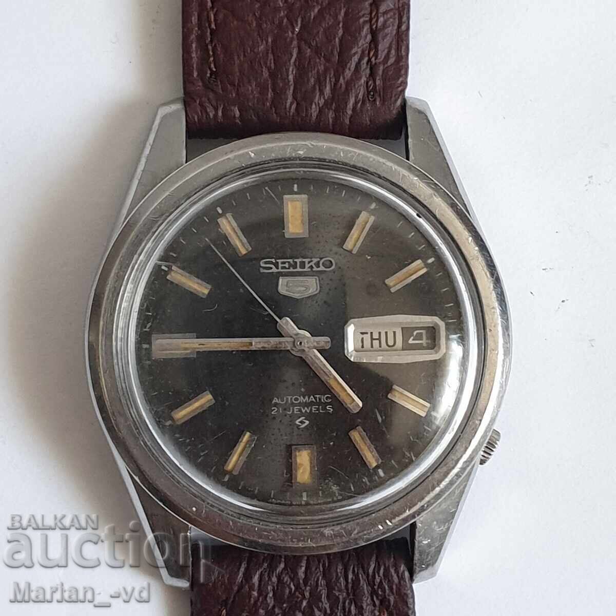 Vintage Seiko 5 automatic watch from the 60s and 70s with price 230.00 BGN | € 117.60