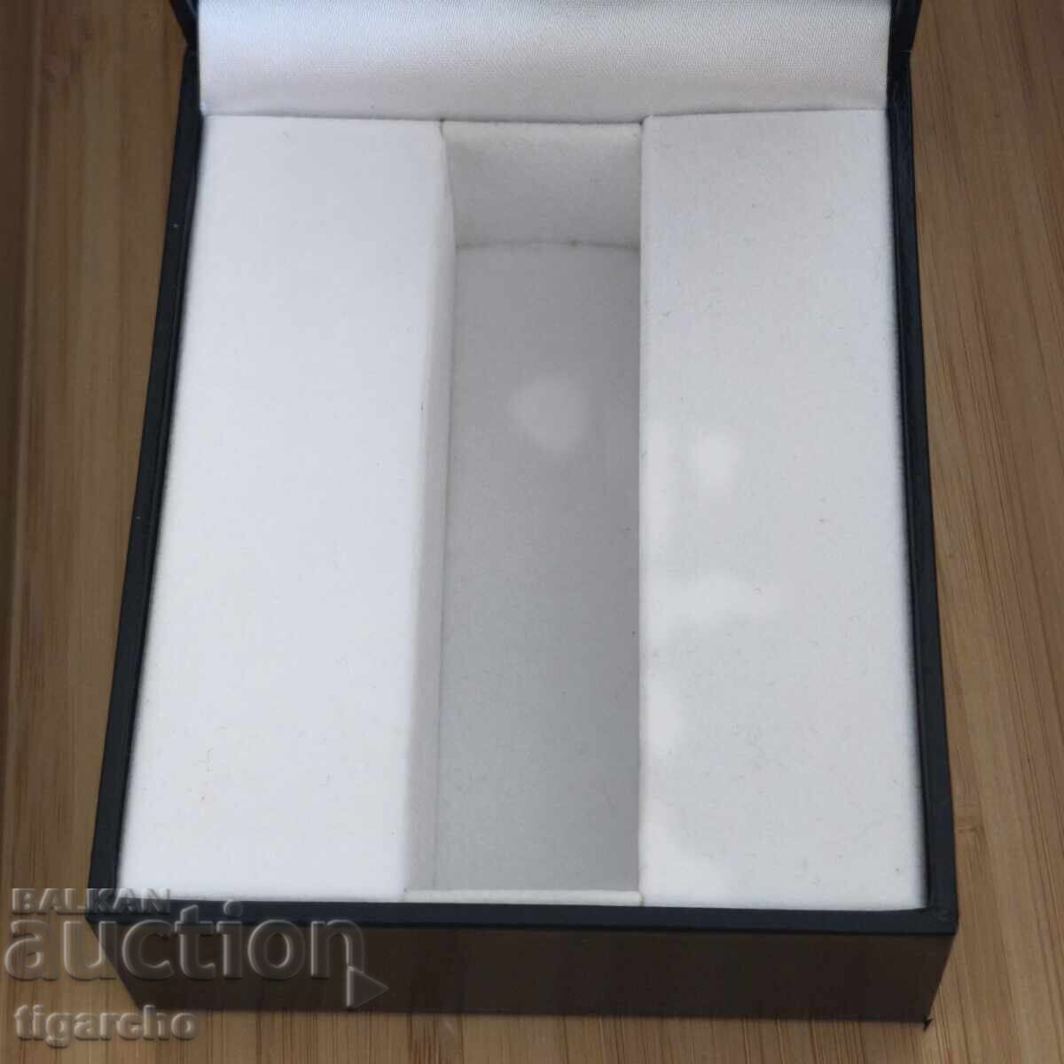 ORIENT watch box - 6