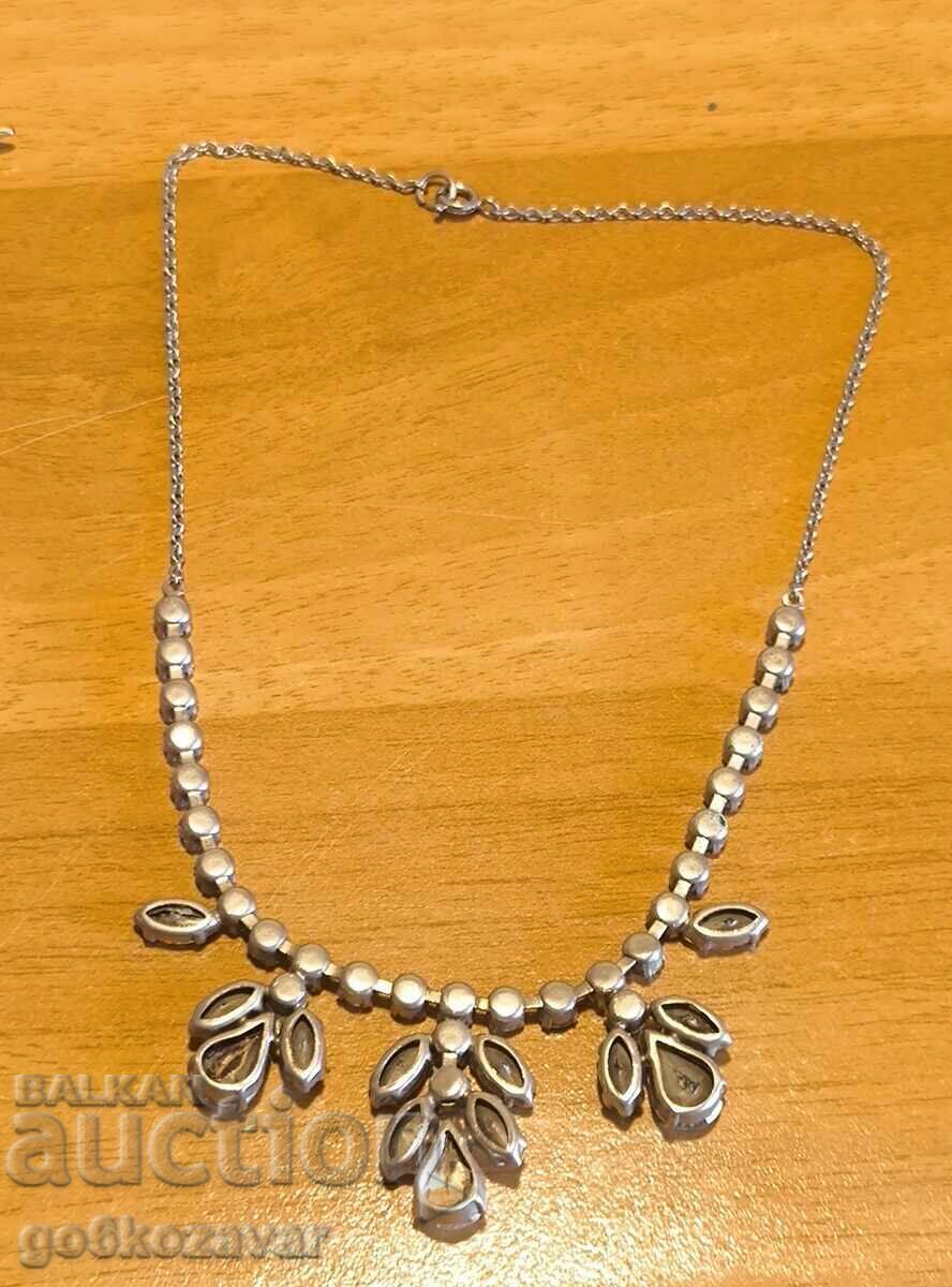 Colier vintage cu cristale din anii '60 - 6 Colier vintage cu cristale din anii '60 - 6