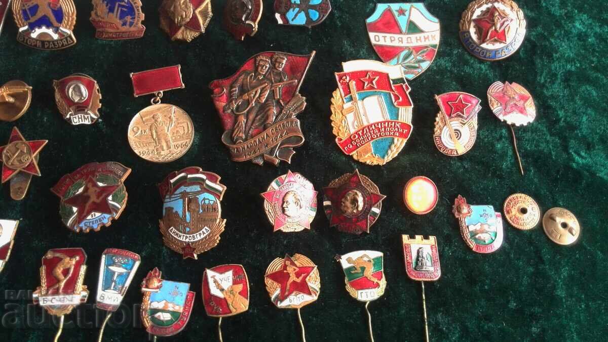 Delivery of Old badges on screw and etc Delivery of Old badges on screw and etc