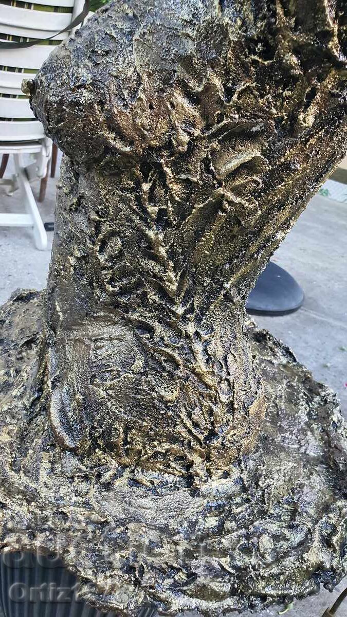 Намаление! Авторска лампа, Голо женско тяло, над 10кг с цена 385.00 лв. | € 196.85