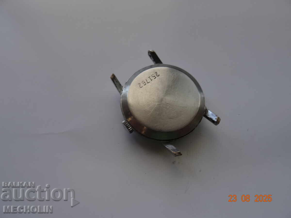 Доставка на руски КОЛЕКЦИОНЕРСКИ   ЧАСОВНИК ПОБЕДА 1