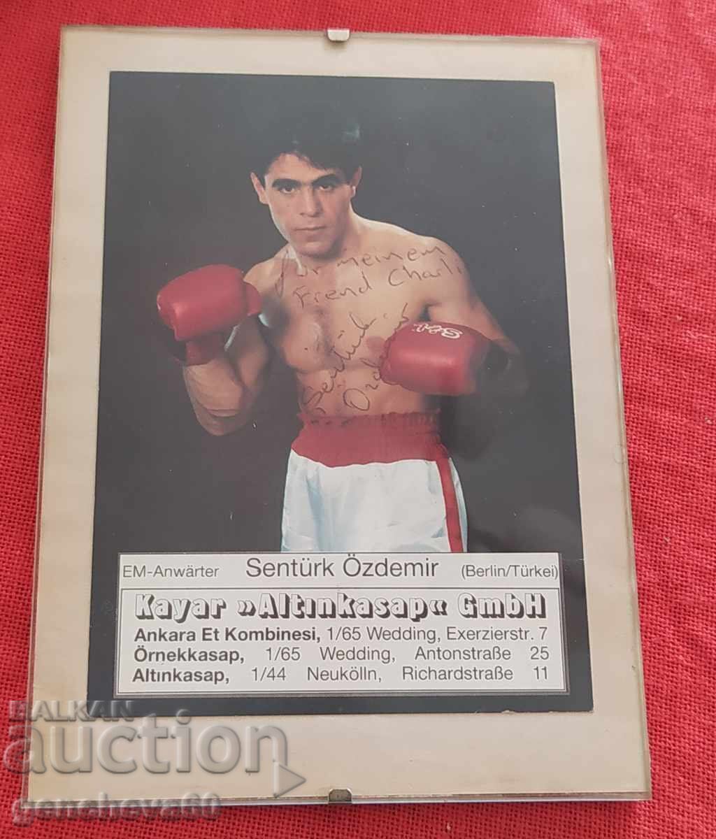 Autograph on Senturk Ozdemir and a used boxing bandage with a brim - 5