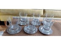 Set de 6 cești cu suporturi și farfurioare pentru cunoscători