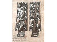 Două Perechi de Bretele