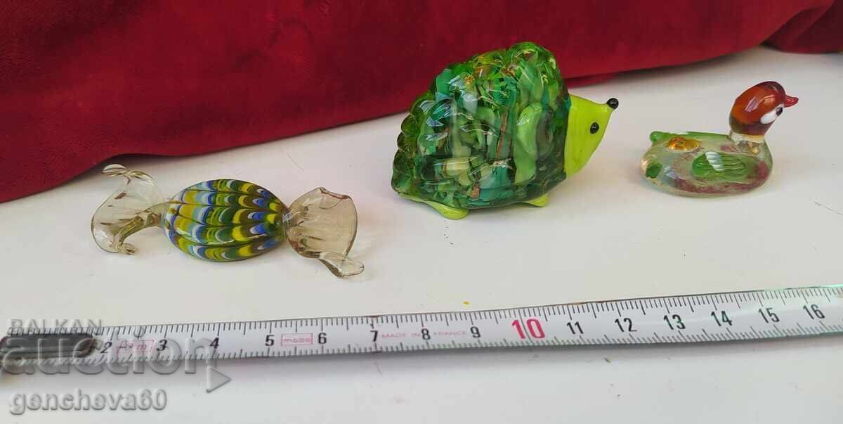 Delivery of Murano hedgehog and other figurines