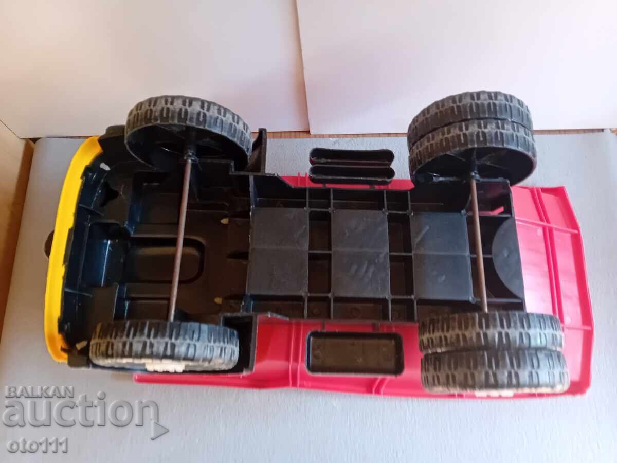 SOCIAL, TOY BIG DUMP TRUCK - 6