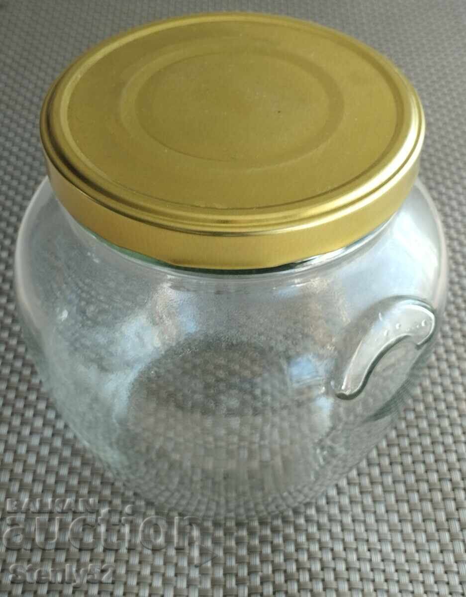 Borcan de sticlă pentru condimente, murături 1.5 l