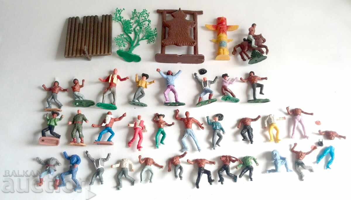 Old plastic toys from the 70s Old plastic toys from the 70s