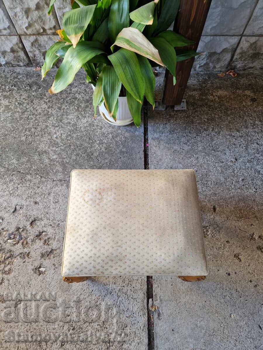 Livrarea Minunată taburetă barocă franceză antică Livrarea Minunată taburetă barocă franceză antică