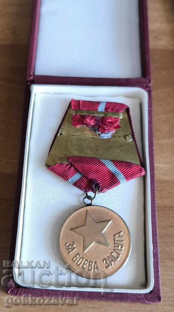 Μετάλλιο "Για πολεμική αξία"! Κουτί! με τιμή 10.90 BGN | € 5.57