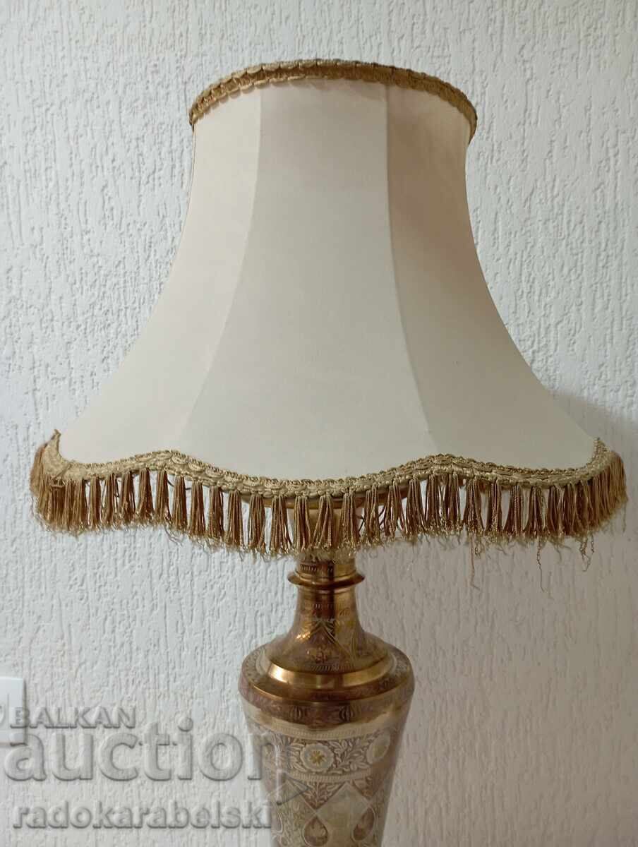 Set of two unique, very large bronze lamps - 5
