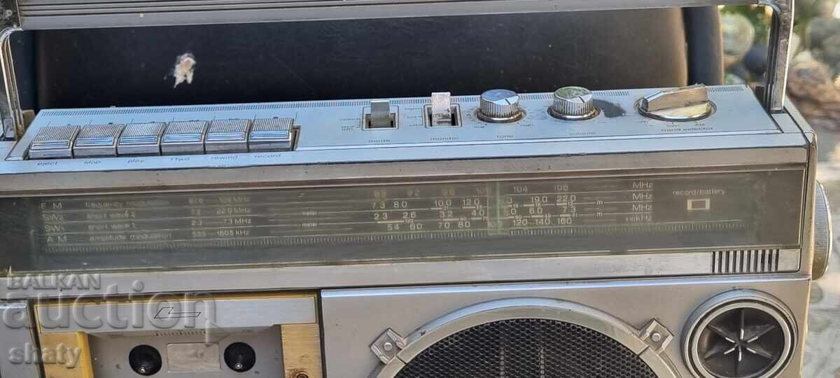 Auction Old Sharp Cassette Player Auction Old Sharp Cassette Player