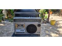 Caseteofon Sharp vechi