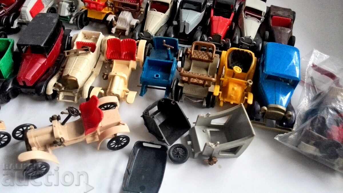 Auction  Lot of Old Plastic Toy Cars