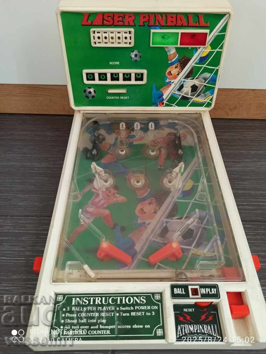 Vechi joc arcade flipper de la începutul anilor '80 cu preț € 75.00 | 146.69 BGN