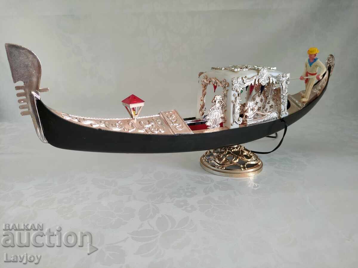 Auction  Venetian Gondola Retro Philips Lamp